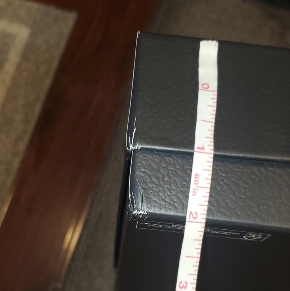 COACH Box. - Picture 4 of 4